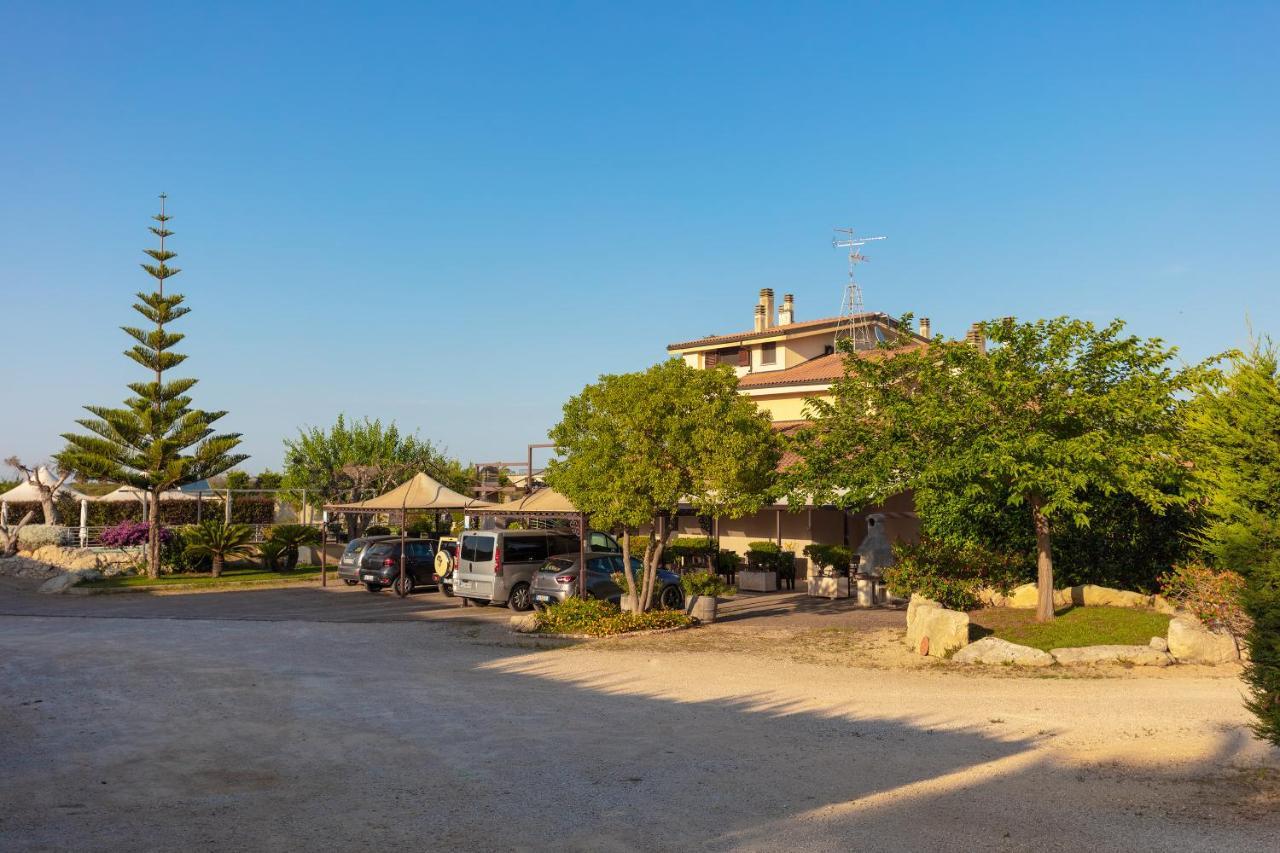 Bed & Breakfast Giardini Di Marzo Lecce Eksteriør bilde