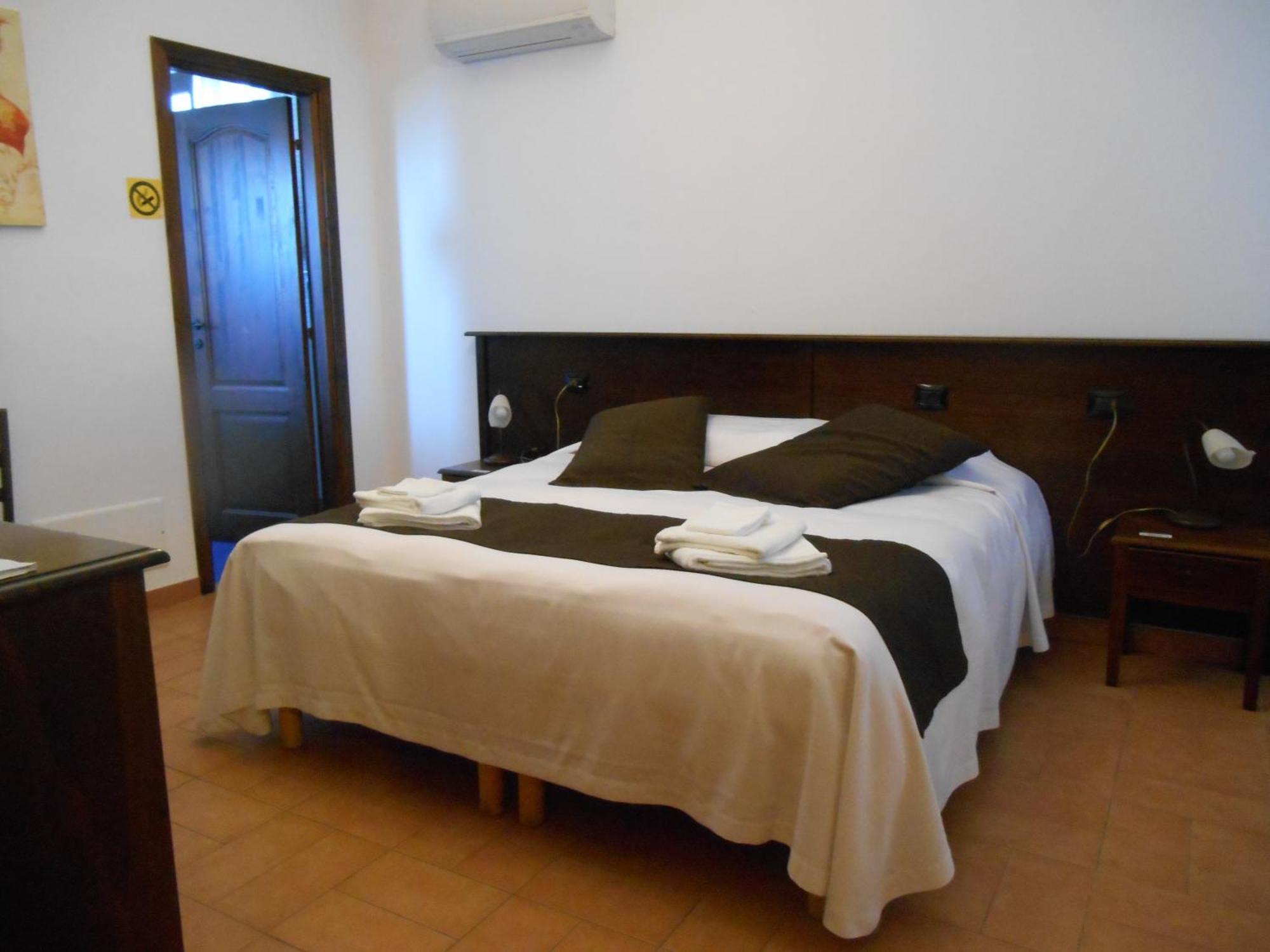 Bed & Breakfast Giardini Di Marzo Lecce Eksteriør bilde