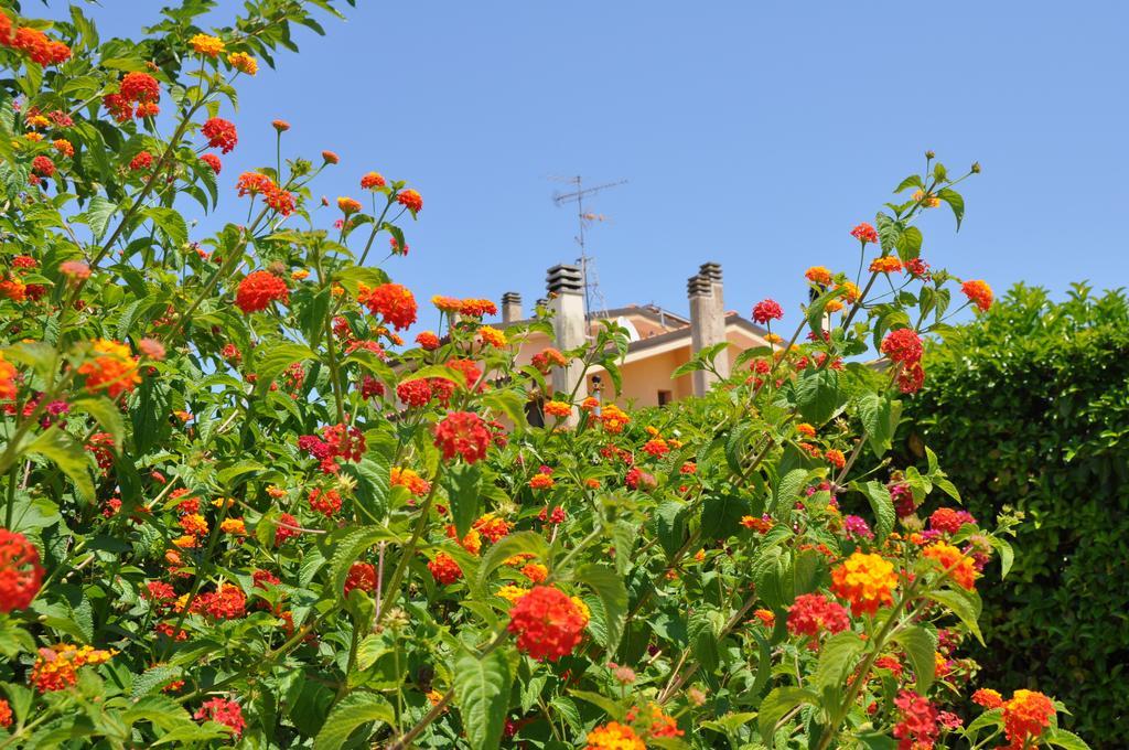 Bed & Breakfast Giardini Di Marzo Lecce Eksteriør bilde
