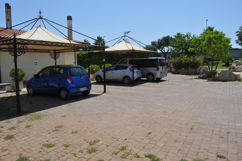Bed & Breakfast Giardini Di Marzo Lecce Eksteriør bilde