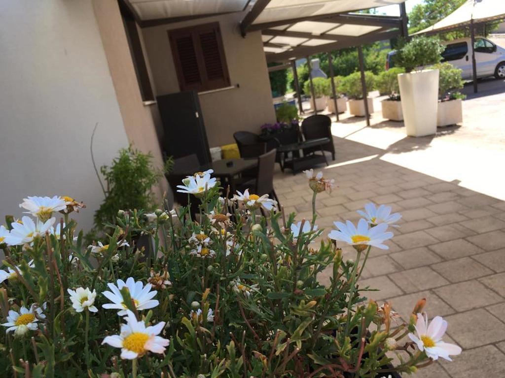 Bed & Breakfast Giardini Di Marzo Lecce Eksteriør bilde
