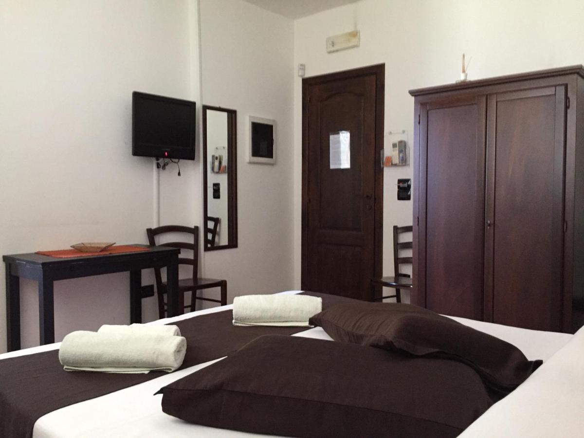 Bed & Breakfast Giardini Di Marzo Lecce Eksteriør bilde
